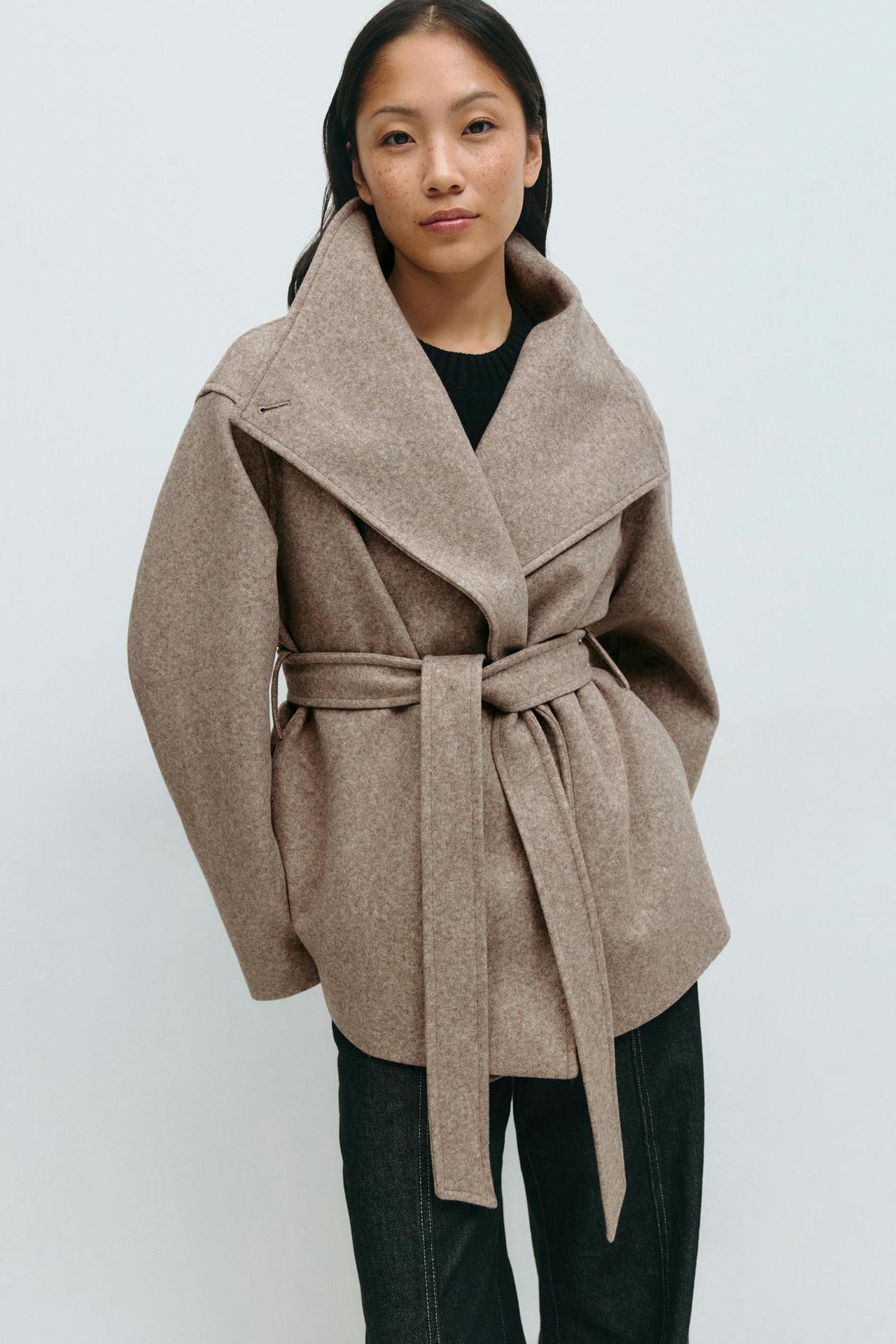 Luxury Mid-Length Woolen Coat – Autumn & Winter Edition