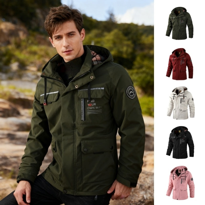Stylish Waterproof Winter Jacket – Men’s Hooded Softshell Coat